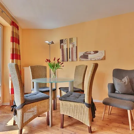 Am Am Strandallee 48 07